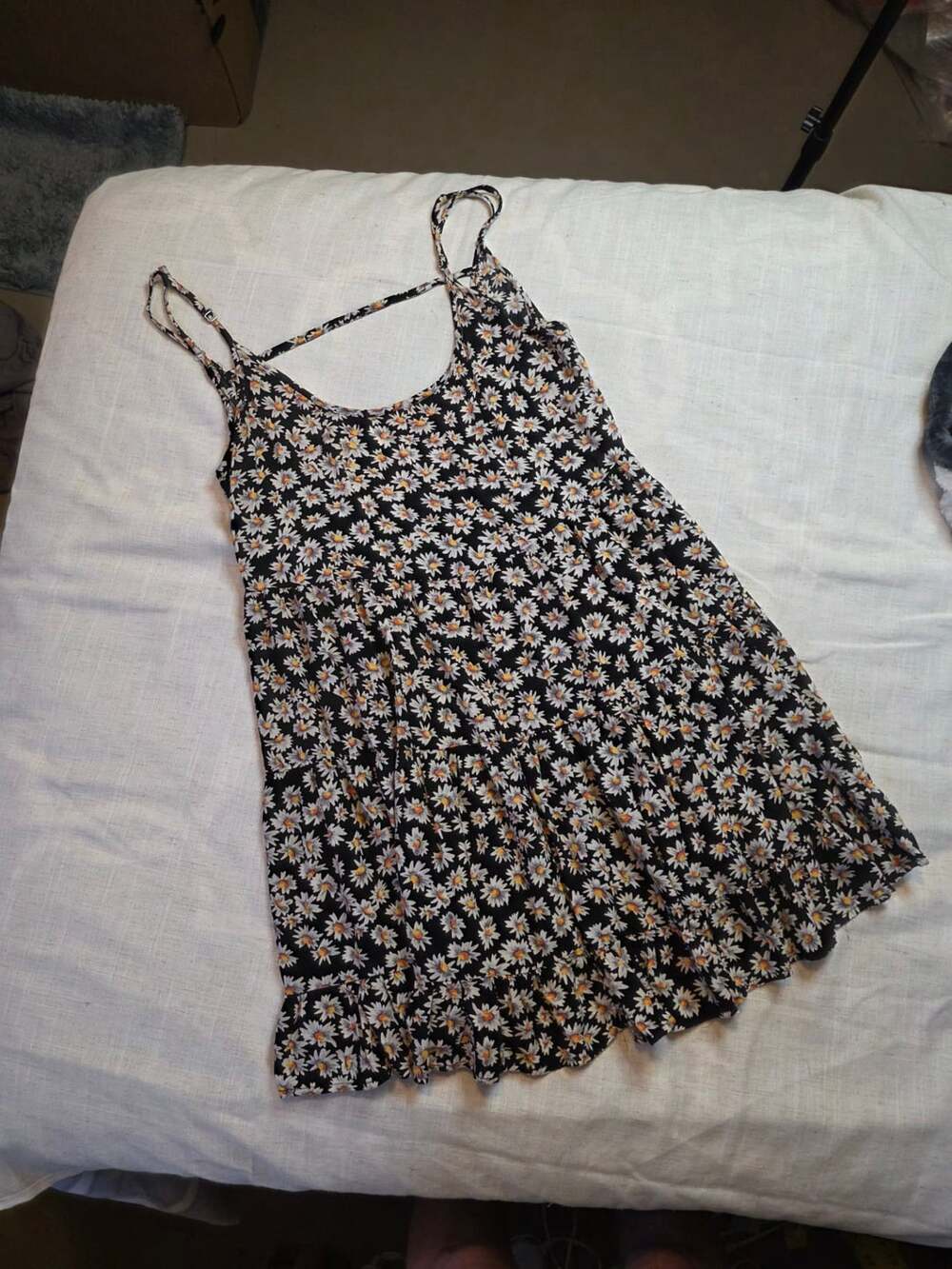 Brandy Melville Black Daisy Floral Print Babydoll Tiered Mini Dress